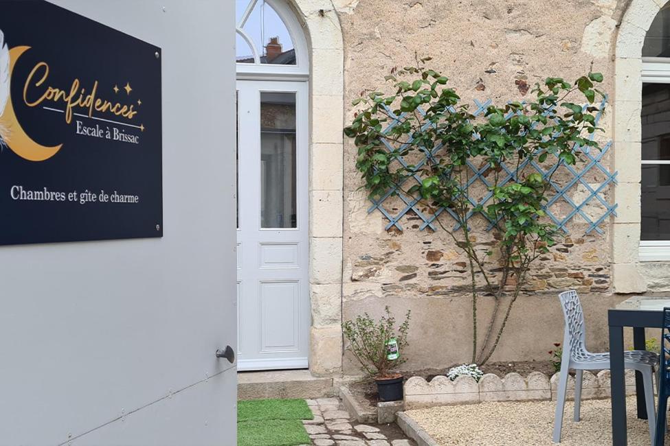 Confidences Escale A Brissac Bed & Breakfast ภายนอก รูปภาพ