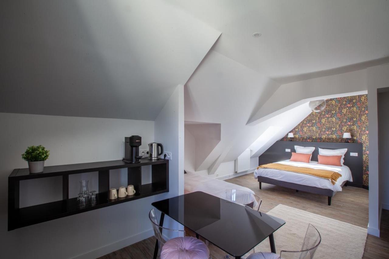 Confidences Escale A Brissac Bed & Breakfast ภายนอก รูปภาพ