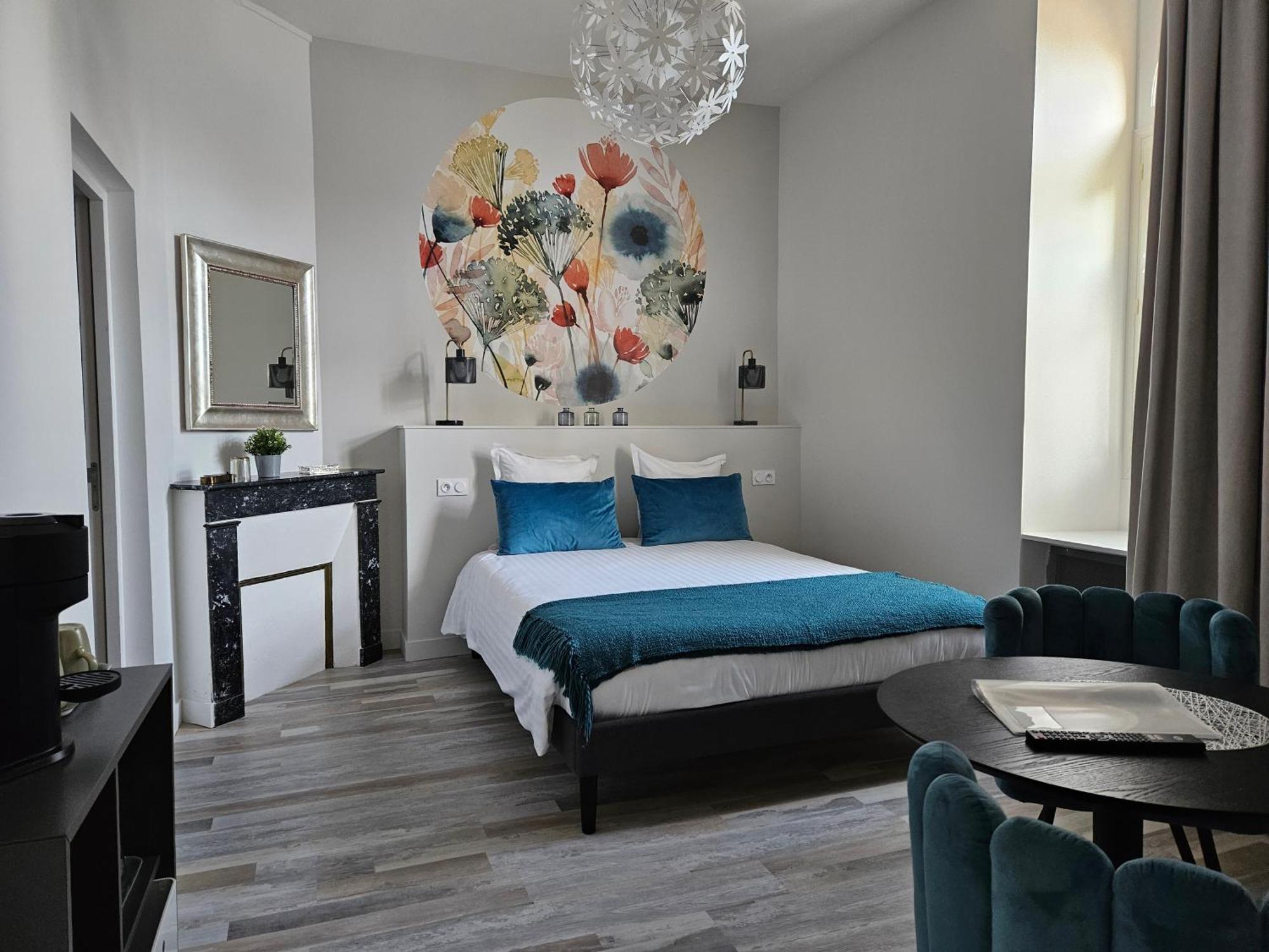 Confidences Escale A Brissac Bed & Breakfast ภายนอก รูปภาพ