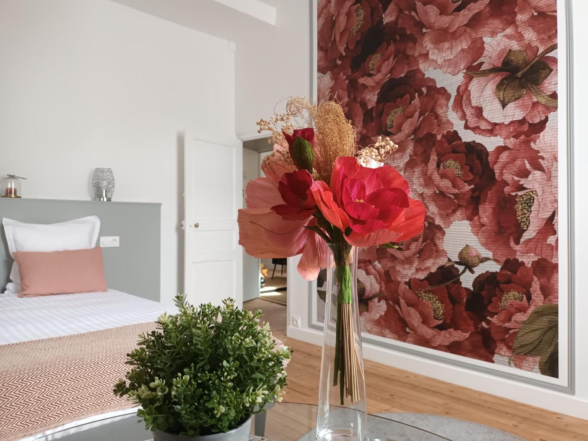 Confidences Escale A Brissac Bed & Breakfast ภายนอก รูปภาพ